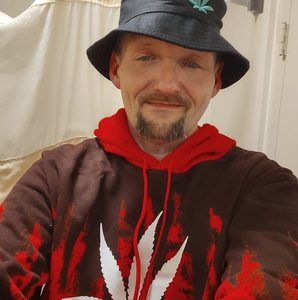 Meet your Posher, Bob